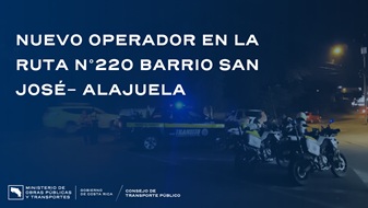 Fotografía del operativo donde aparecen unidades de policía de tránsito y vehículos oficiales.